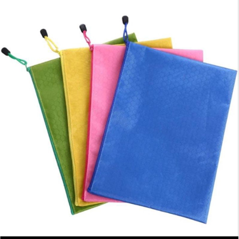 

Map Jaring Zipper Bag Winter A4 Resleting