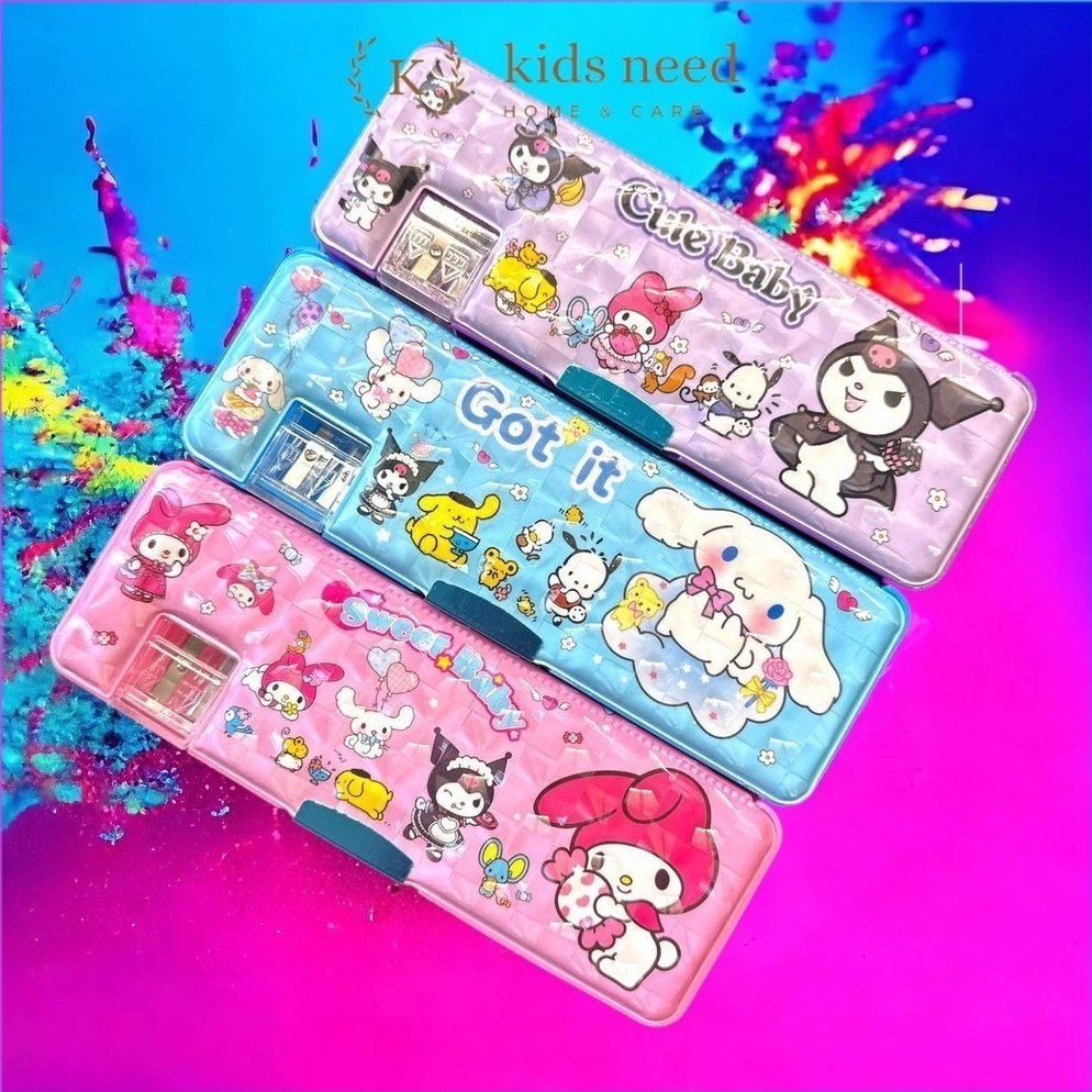 

Cuma Sehari Tempat Pensil Magnet Karakter 2 Sisi Kotak Pensil Magnet Karakter Dengan Rautan Mini Pensil Case Sanrio Kuromi Hologram Lucu