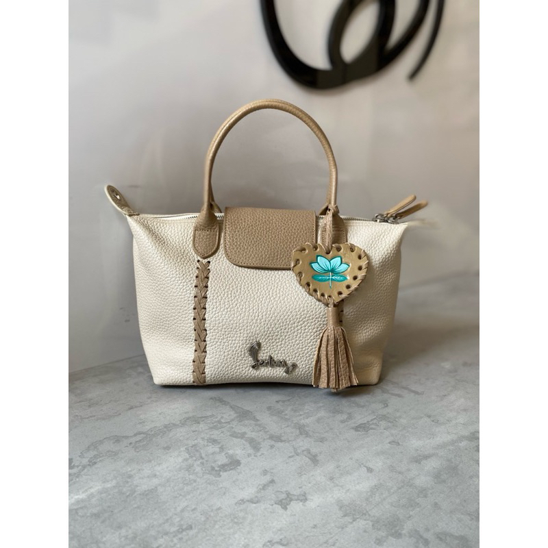 preloved malea sling bag serlium kulit asli beige