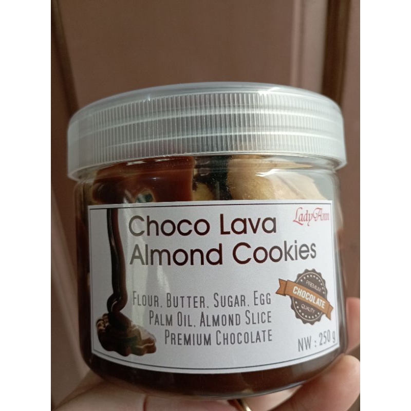 

Lava Cookies Crunchy LadyAnn