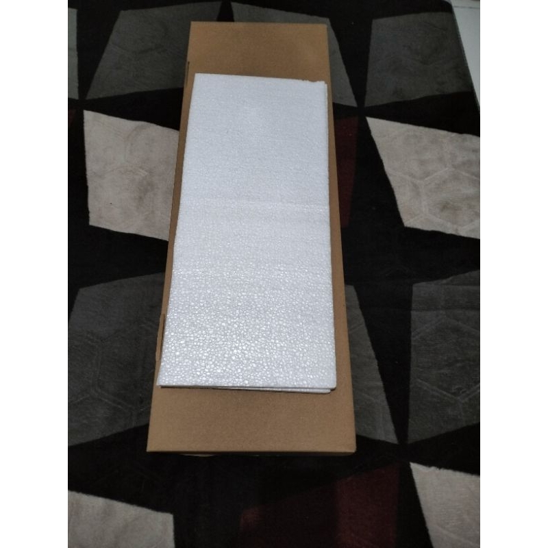 

kardus dan sterfoam khusus raket