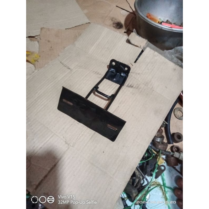 Dudukan Plat Nomor satria fu karbu, Copotan Original lepasan Motor,