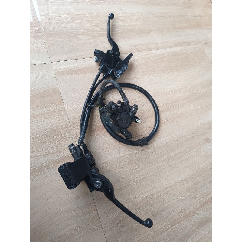 PENGEREMAN DEPAN VARIO 125 150 NEW ORIGINAL TOKICO MASTER KALIPER REM DEPAN BELAKANG VARIO NEW ORI