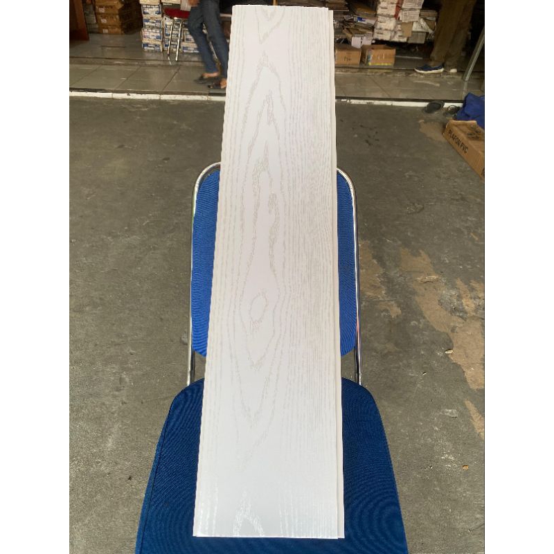 plafon pvc motif serat kayu putih doff 711 DF (PERLEMBAR)