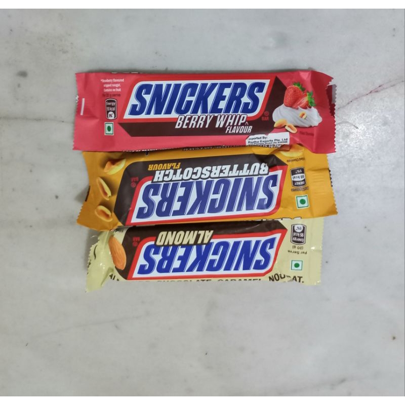 

snickers (READY SINGAPUR coklat import ya)