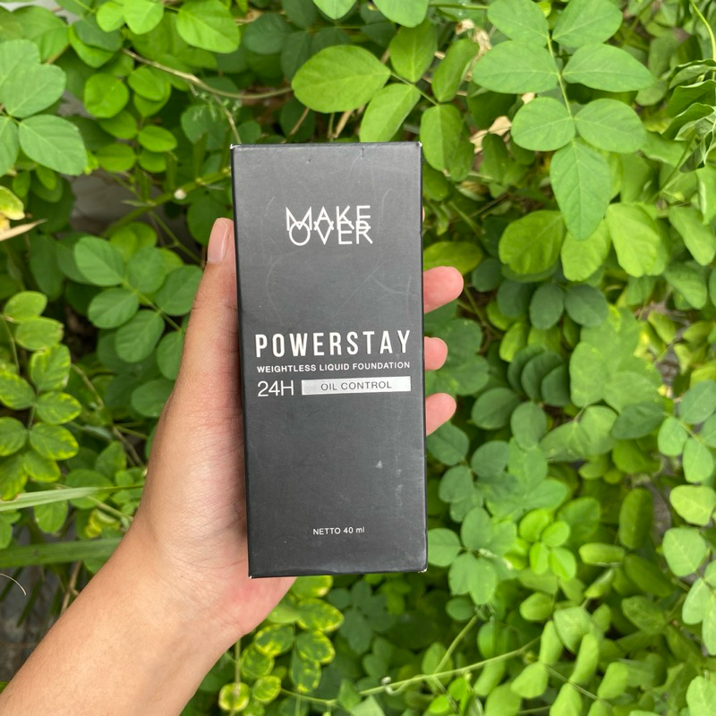 Makeover Powerstay Liquid Foundation 40ml W12