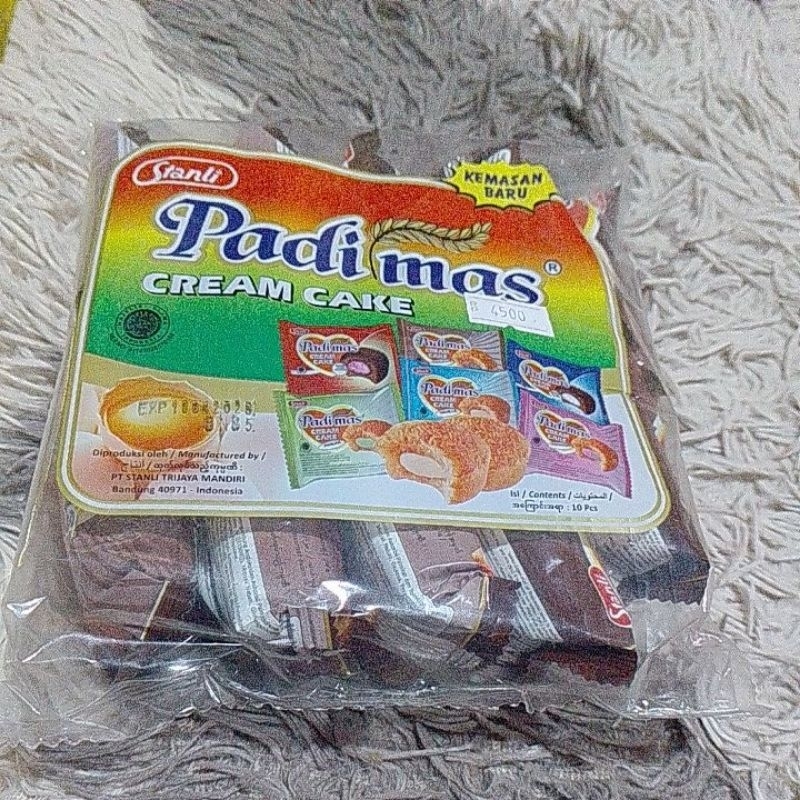 

Bolu Padimas Cream Cake isi 10 rasa coklat