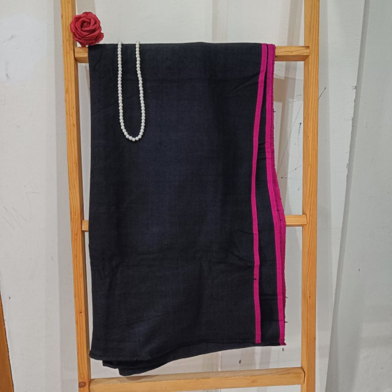 Kain Tenun Daleman Asli Lombok