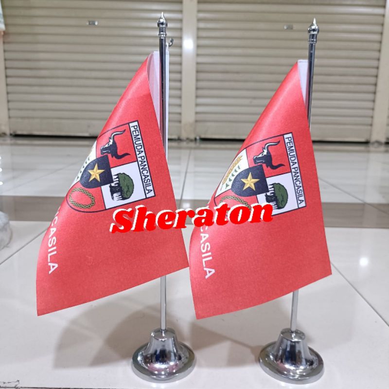 

tiang stenlis meja+bendera PP(Pemuda Pancasila)
