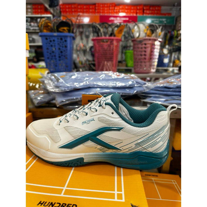 Sepatu Badminton hndrd Beast Max New