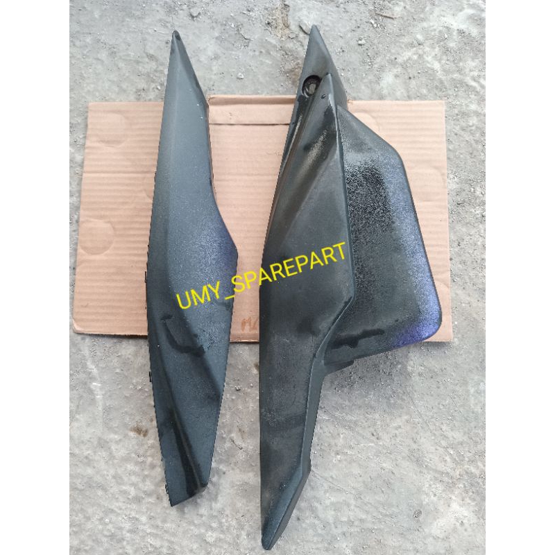 Cover Tutup Aki Kanan Kiri Jupiter Z1 injeksi (Bekas Original)