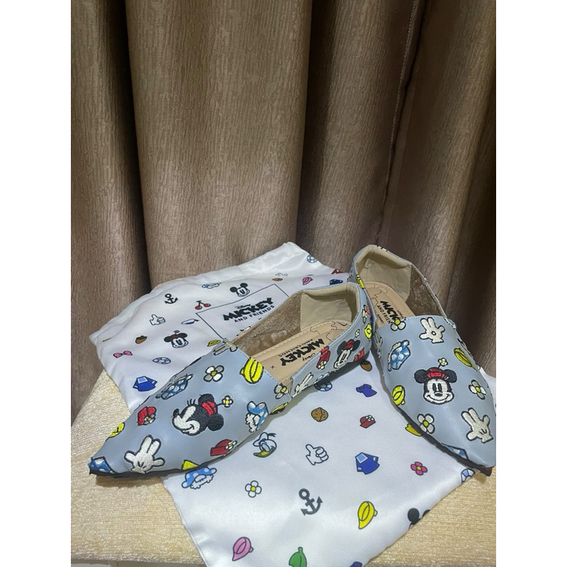 Disney Mickey and Friends x Kaerysleika Ittaherl size 37