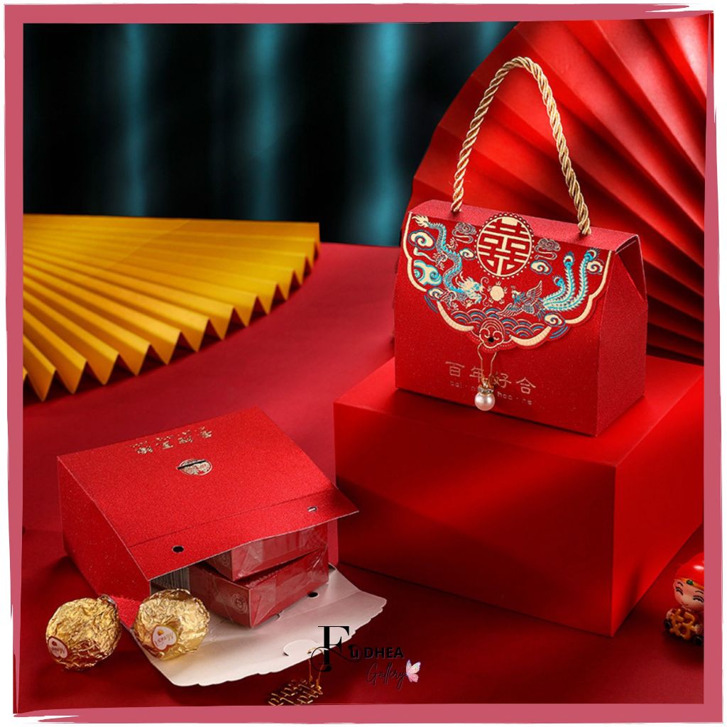 

FDG Paperbag Souvenir Glitter Wedding Shuang XI / Kotak Souvenir Pernikahan Merah PP25