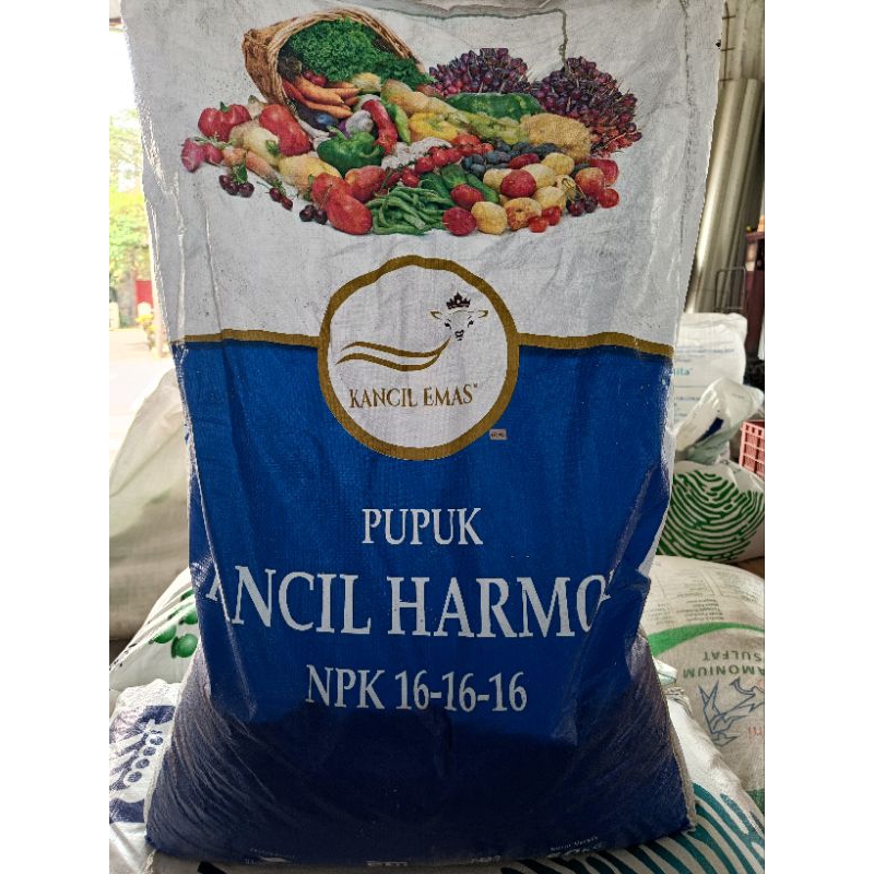 Pupuk NPK kancil emas ( biru )