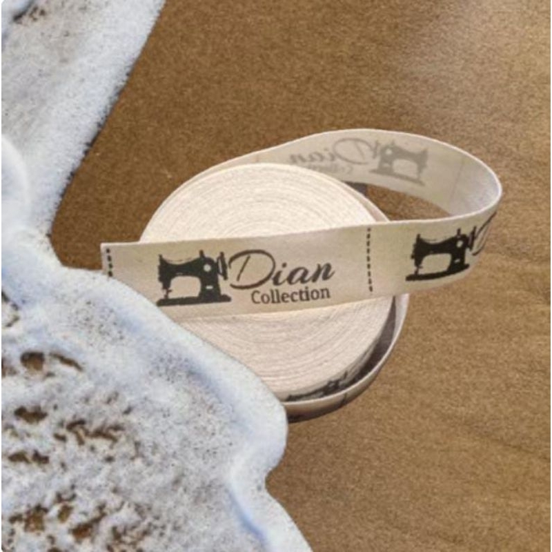 

Label Nama / Label Hijab / Label Baju / Label Woven Damask Subtitute