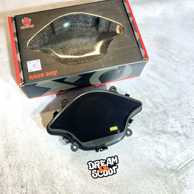 Speedometer RACE BOY TFT Digital Vespa Sprint Vespa Primavera Speedometer RACEBOY Vespa Matic Speedo