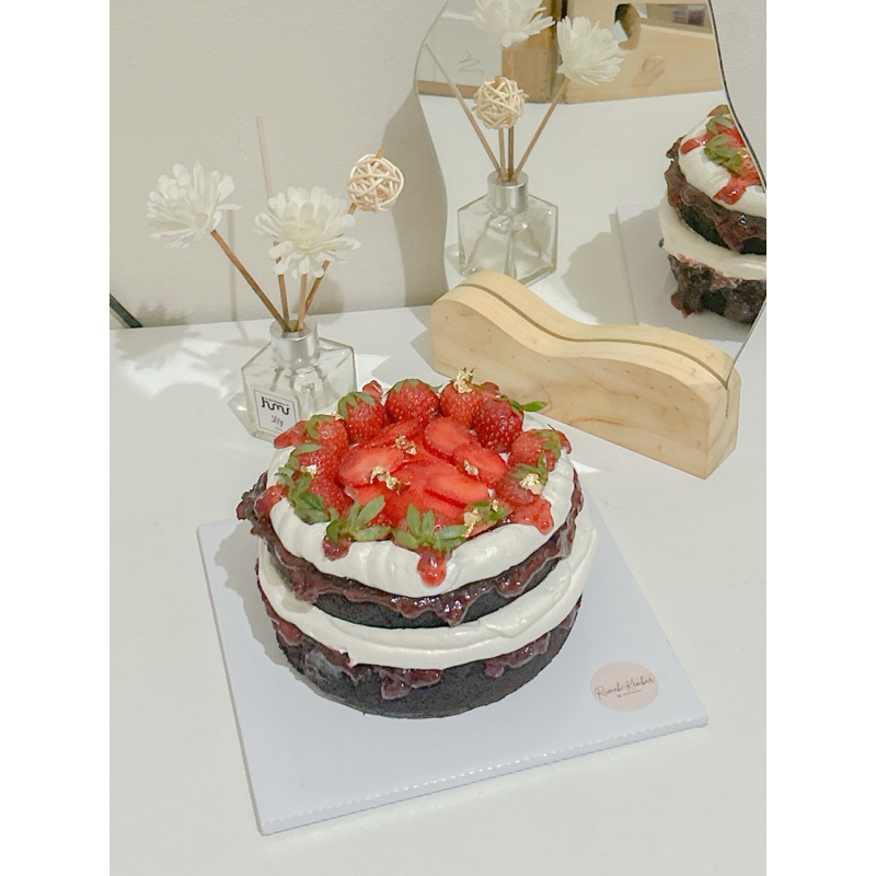 

Chocoberry Whole Cake