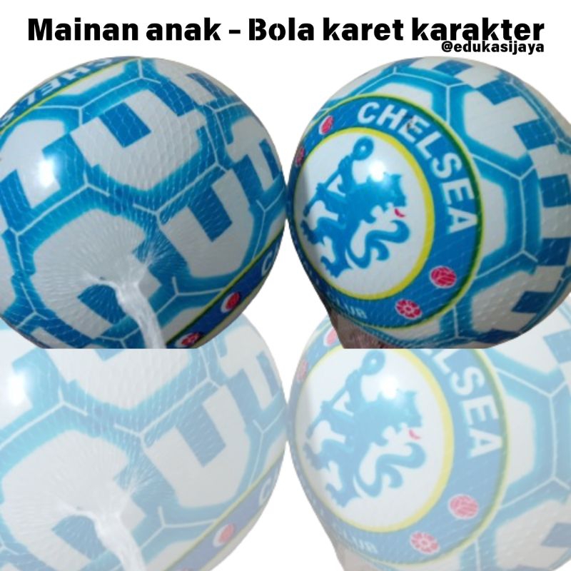 Mainan anak bola karakter sepak bola