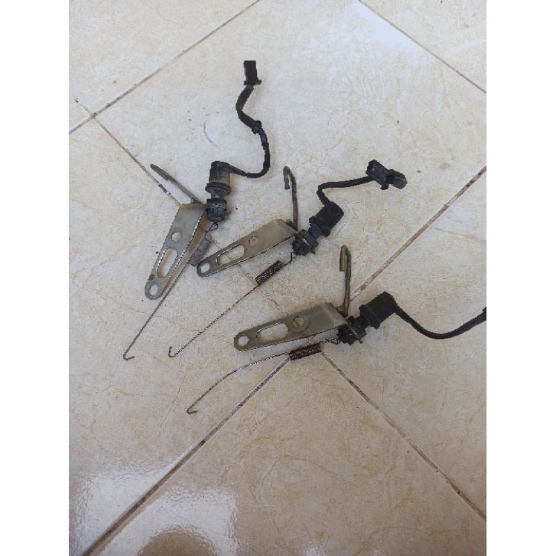 Switch rem belakang Vixion New