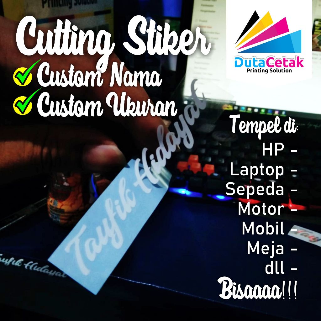 

Cutting Stiker Nama Custom Ukuran 10x2 cm bisa request Ukuran juga