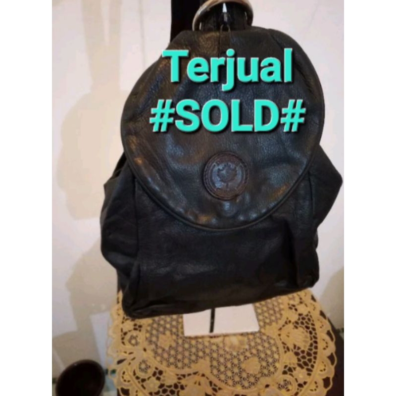 Brand Delane made in Canada,  backpack material kulas. keren, modis. 2 way: backpack dan shoulder ba