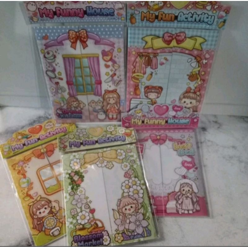 

Mainan Stiker Funny House motif kirim campur