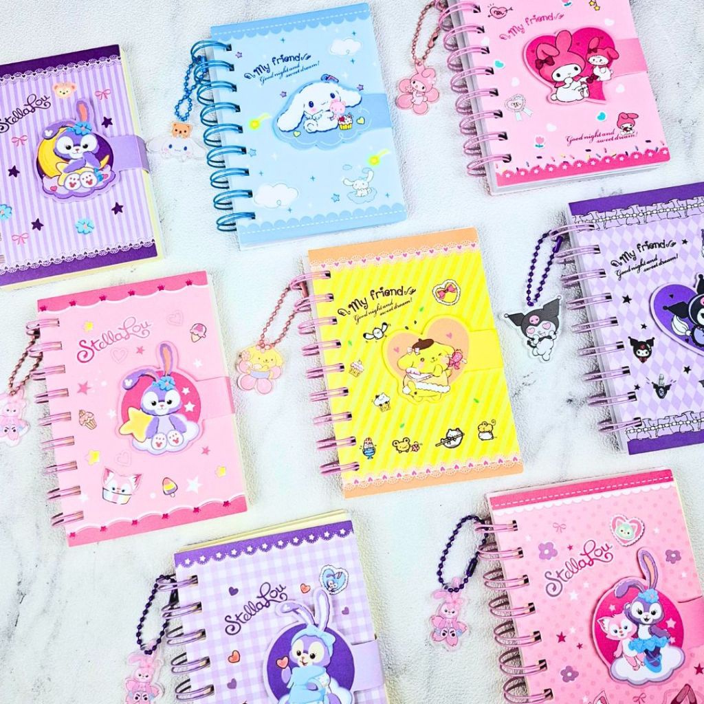 

LUAR BIASA A7 SANRIO NOTEBOOK dengan Pengait Magnet dan Gantungan kunci