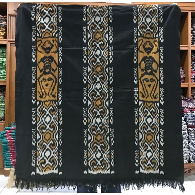 Kain Tenun Ikat Motif Asmat