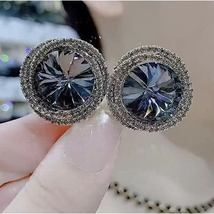 Anting Tusuk Wanita Bentuk Kotak Permata Hitam Warna Silver#125