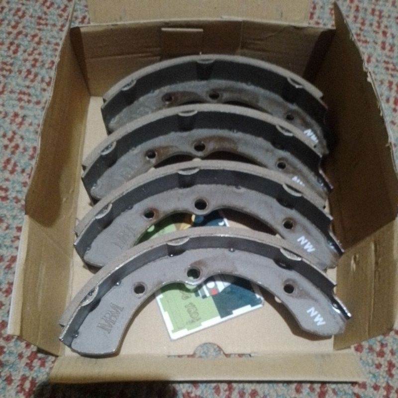 Kampas Rem Pirodo Hijet 1000 s75