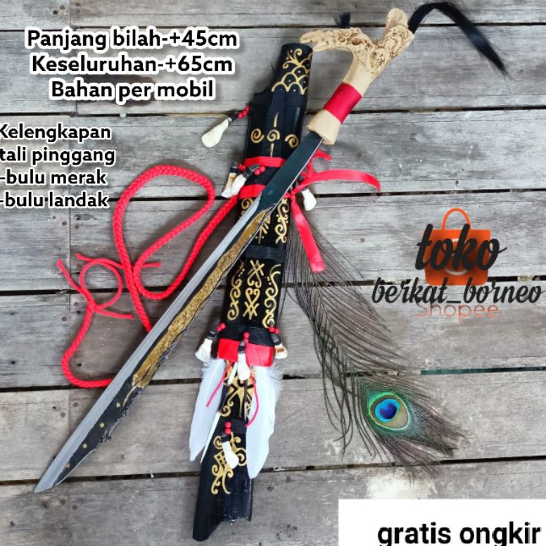 mandau senjata pusaka khas suku adat dayak kalimantan asli motif naga tatah kuningan size 65cm KODE 