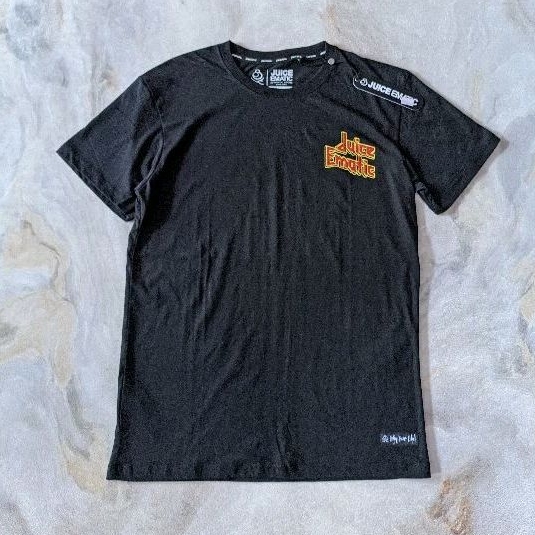 kaos juice Ematic priest tee original - size M, L