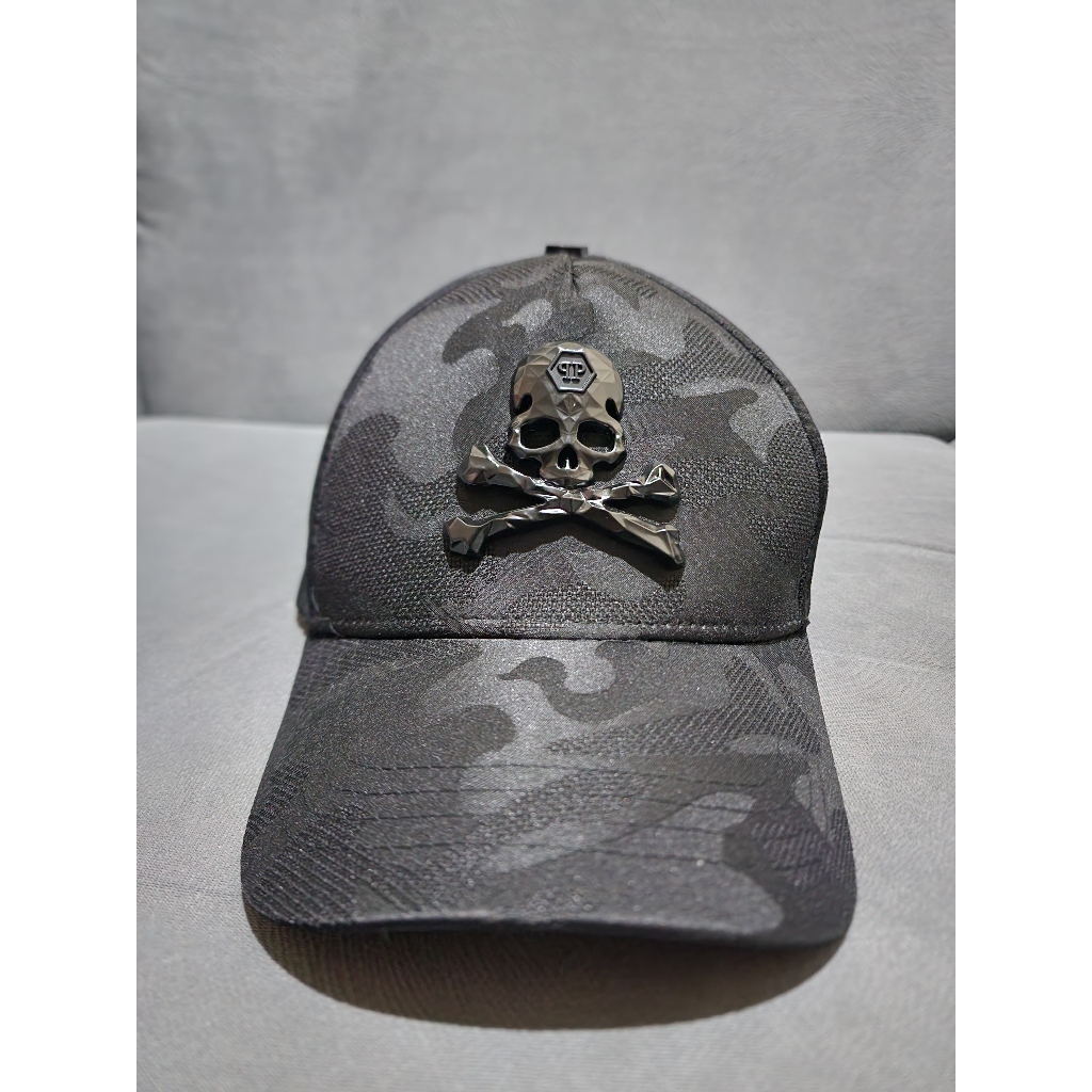 TOPI  PHILIPP PLEIN SECOND ORIGINAL KONDISI LIKE NEW