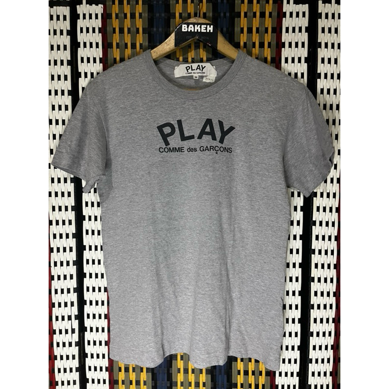 kaos play cdg preloved