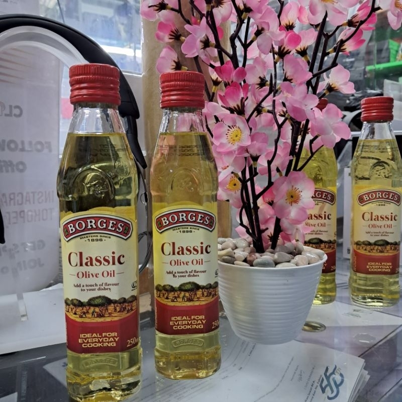 

Borges Classic Olive Oil 250ml Minyak zaitun Borges Aromatics