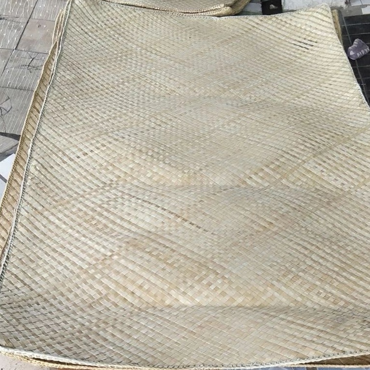 KODE B33H Tikar Daun Pandan Tikar Piknik Tikar Anyaman Daun Pandan Produksi Sendiri Kloso