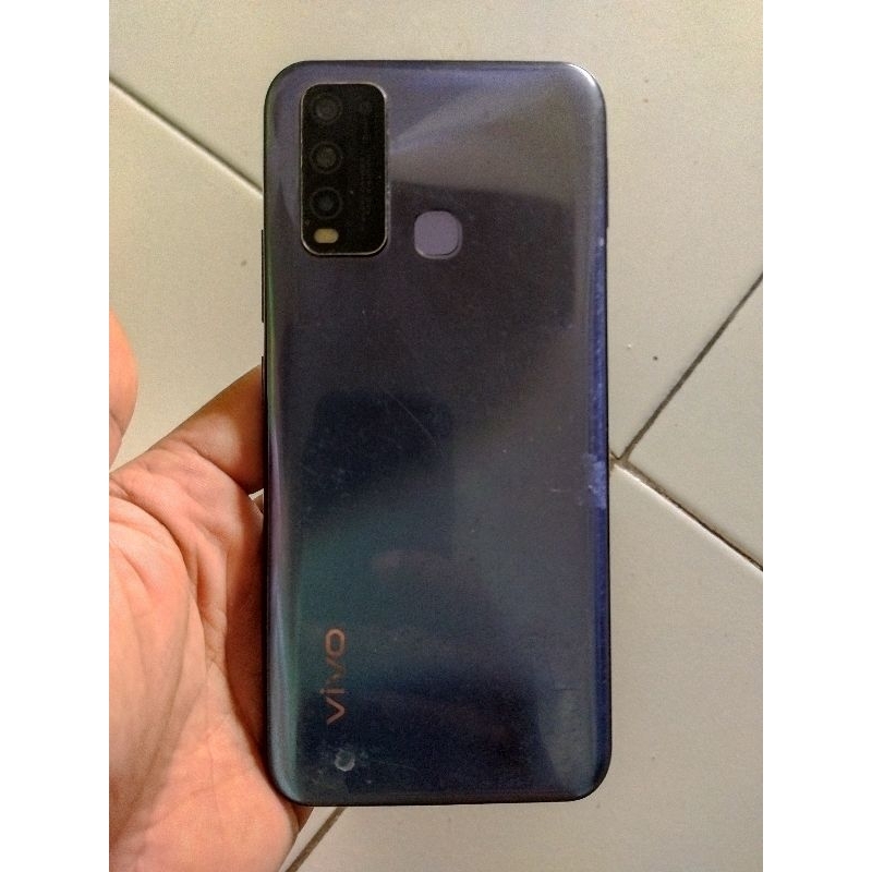 Vivo Y50 minus