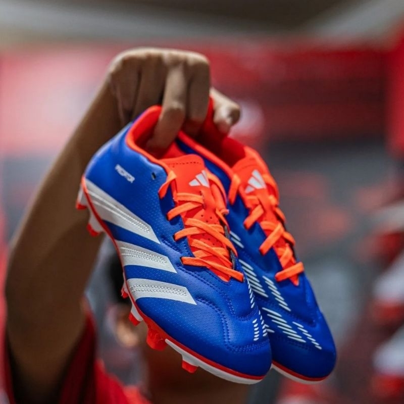 SEPATU BOLA ADIDAS PREDATOR CLUB FXG