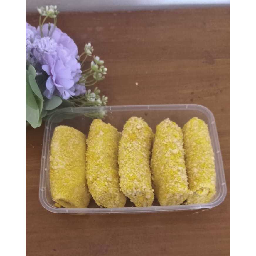 

Risol isi ayam kentang dan wortel