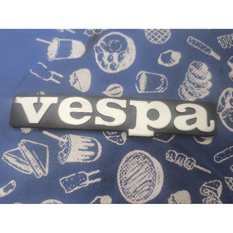 emblem balok vespa original plat nama vespa original