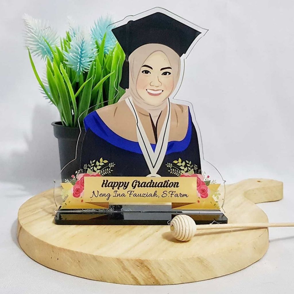 FOTO WISUDA AKRILIK COSTUME