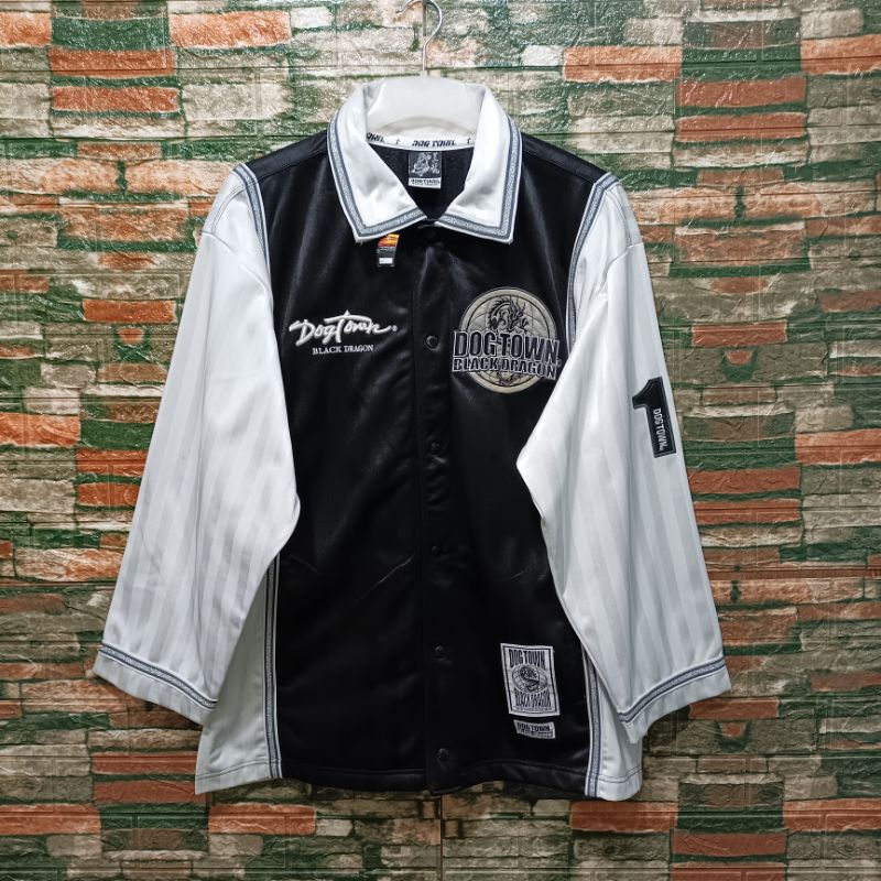 jaket DOGTOWN BLACK DRAGON size XXL . P81cm x L68cm