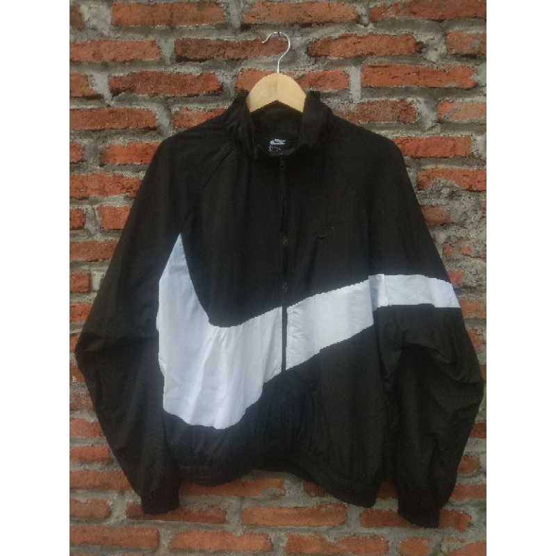jaket vintage nike big swoosh second brand