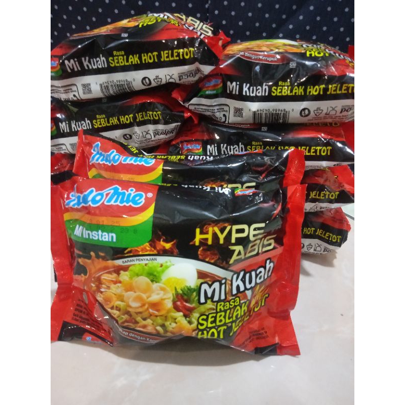 

INDOMIE KUAH SEBLAK HOT JALETOT 5 BKS