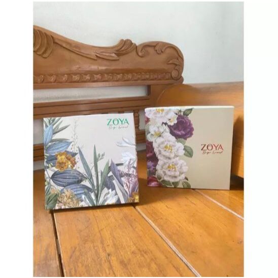 

ZOYA HARD BOX PACKAGING SCARF SEGIEMPAT