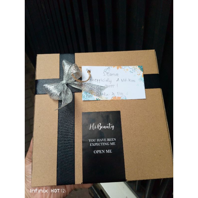 

Snack Box gift /hampers snack