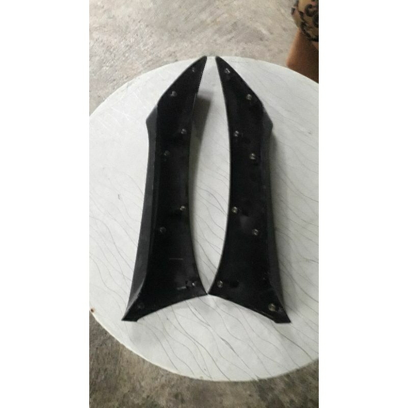 sayap tebeng kap samping luar supra x 125 lama old 2005 2006
