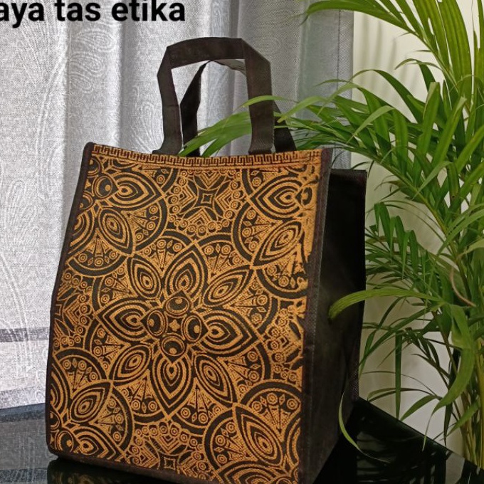 

KP8 tas hajatan dus nasi 22 harga per lusin isi 12 psc