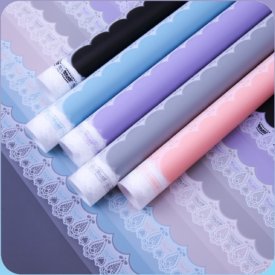 

Langka 2 LEMBAR Kertas Buket Bunga Motif Renda Lace Border Cellophane Flower Wrapping Paper KB6175