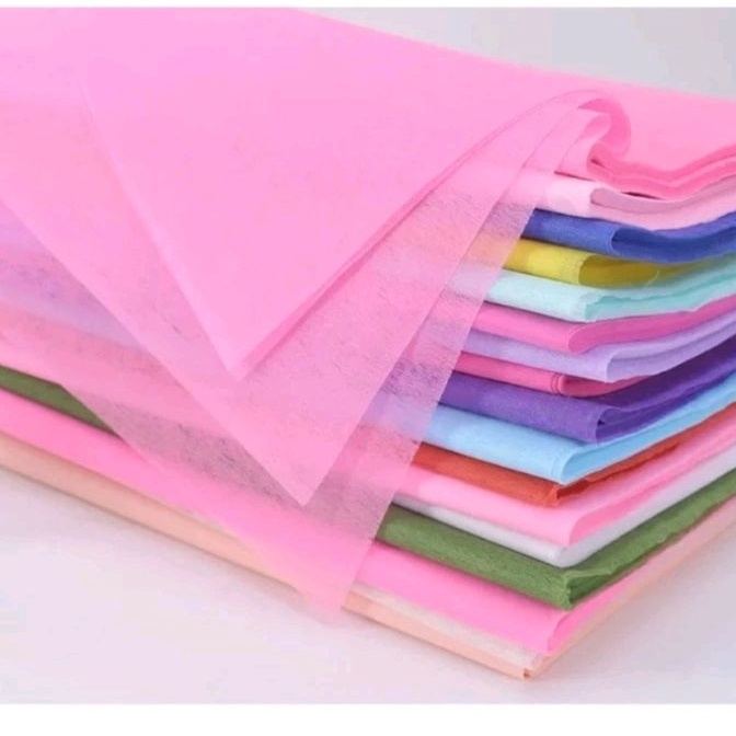 

KI3 READY Kertas Tissue Buket Kertas Tissue Flower Wrapping Paper Dan bublewrap 47x47cm 28lembar